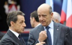 Sarkozy toujours derrière Juppé, selon un sondage Odoxa-Dentsu