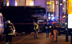 Camion fou à Berlin : 9 morts, la police allemande s'oriente vers un attentat