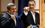 Iran: Ahmadinejad candidat à la présidentielle contre l'avis de Khamenei