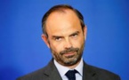 Edouard Philippe appelle Hollande à faire preuve d'"humilité"