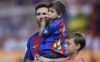 Le fils de Messi chante en catalan, Piqué répond
