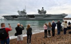 Queen Elisabeth, le nouveau porte-avion britannique, prend déjà l'eau