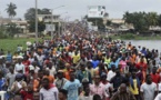 Togo: dizaines de milliers de manifestants dans les rues de Lomé