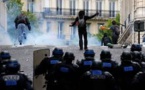 Tensions sur les Champs-Elysées après le défilé du 14-Juillet