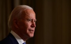 Biden promet d’agir contre le racisme, adopte des mesures restreintes