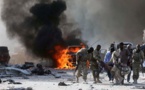 Un minibus roule sur un engin explosif en Somalie, 15 morts