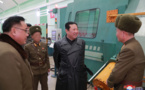 Kim Jong Un visite une usine de production des armes importantes (KCNA)