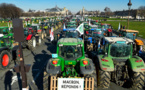 Des centaines de tracteurs au coeur de Paris, démonstration de colère des agriculteurs