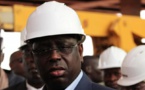 Macky Sall le « bâtisseur » laisse un Sénégal transformé et une démocratie lézardée (VOA)