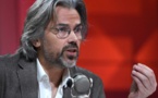 Aymeric Caron saisit la justice pour "apologie de crimes de guerre" après des propos du grand rabbin de France