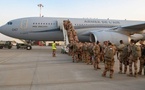 Des soldats français sur la base de l'aéroport tchadien d'Abéché