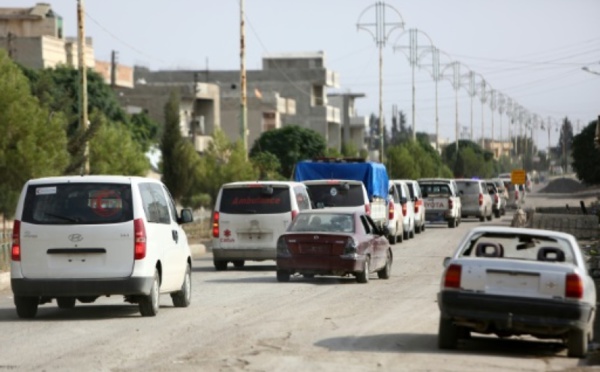 Syrie: retrait total des combattants kurdes d'une ville frontalière de la Turquie