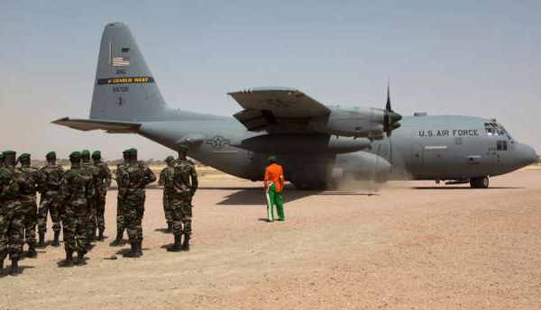 Les États-Unis octroient 21 millions de dollars d'aide militaire au Niger