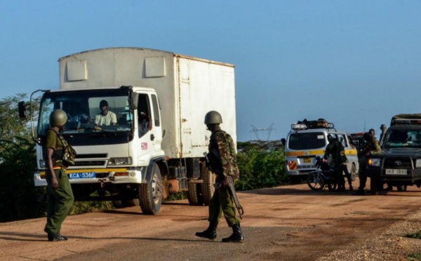 KENYA : trois "terroristes" arrêtés pour avoir tenté de pénétrer dans un camp militaire britannique