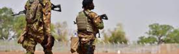 Centre du Mali: 15 soldats tués dans une embuscade, de nombreux blessés