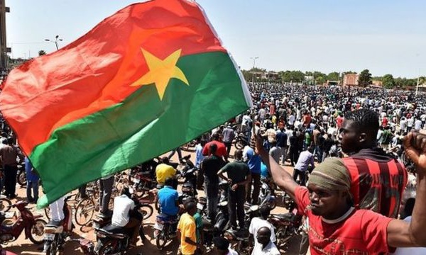 Burkina Faso - Ses militants arrêtés, le Balai citoyen dénonce "la soldatesque du MPSR"