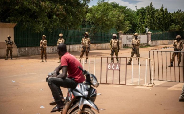 Coup d'Etat au Burkina: retour au calme dans les rues de Ouagadougou