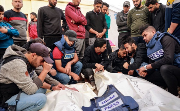 A Paris, un rassemblement pour soutenir les journalistes palestiniens le 2 novembre, place de la République à Paris