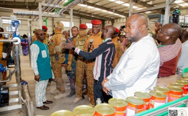 Société burkinabè de tomates : la première usine opérationnelle de l’entrepreneuriat communautaire inaugurée